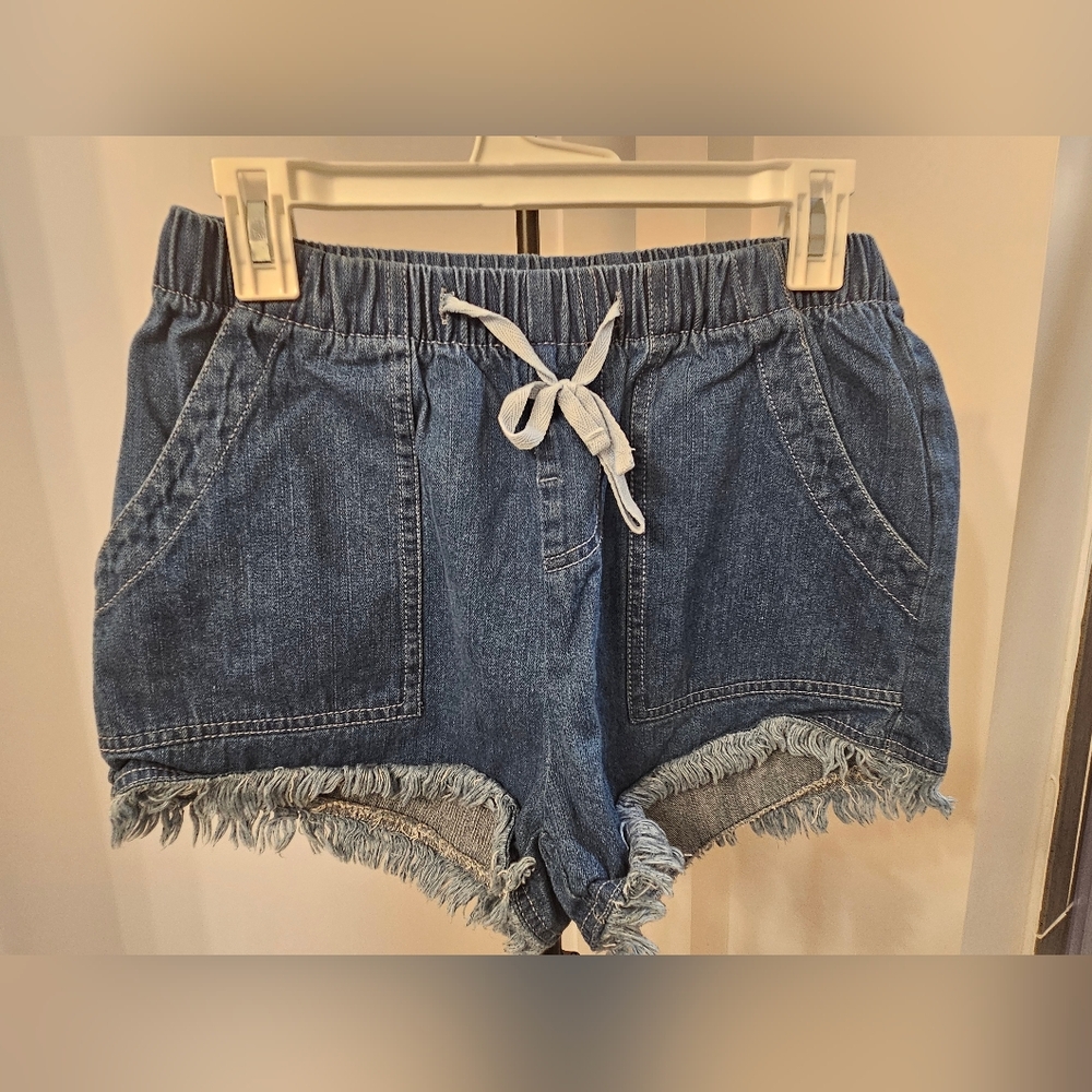 Pull-on Jean shorts
